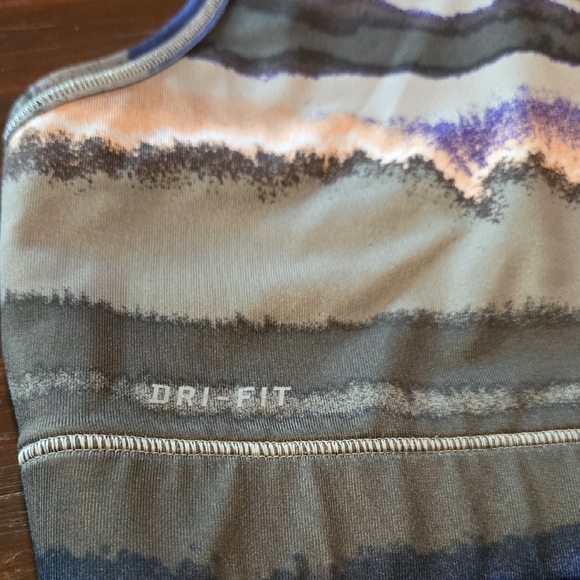 Nike Dri-fit Striped Sports Bra Olive #846 - Picture 3 of 8